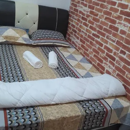 Ayaan Family Homestay Free Wifi Tanah Rata Exterior photo