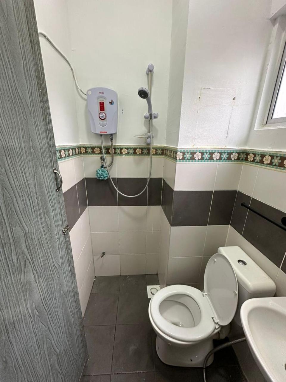 Ayaan Family Free Wifi Apartment *