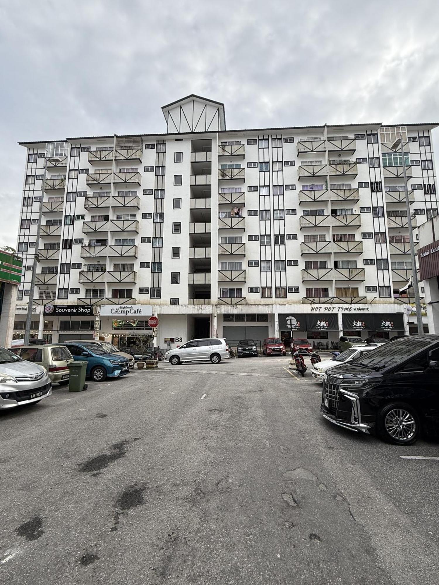 Ayaan Family Free Wifi Apartment